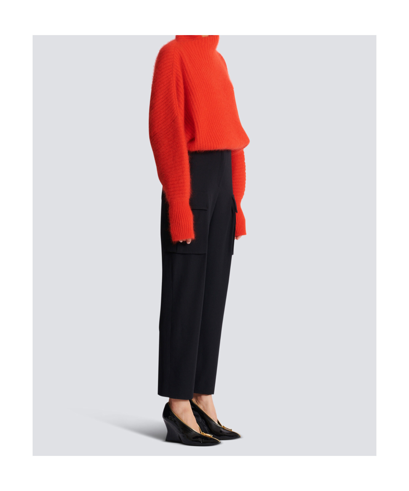 Balmain Cargo Pants In Grain De Poudre Wool In Black