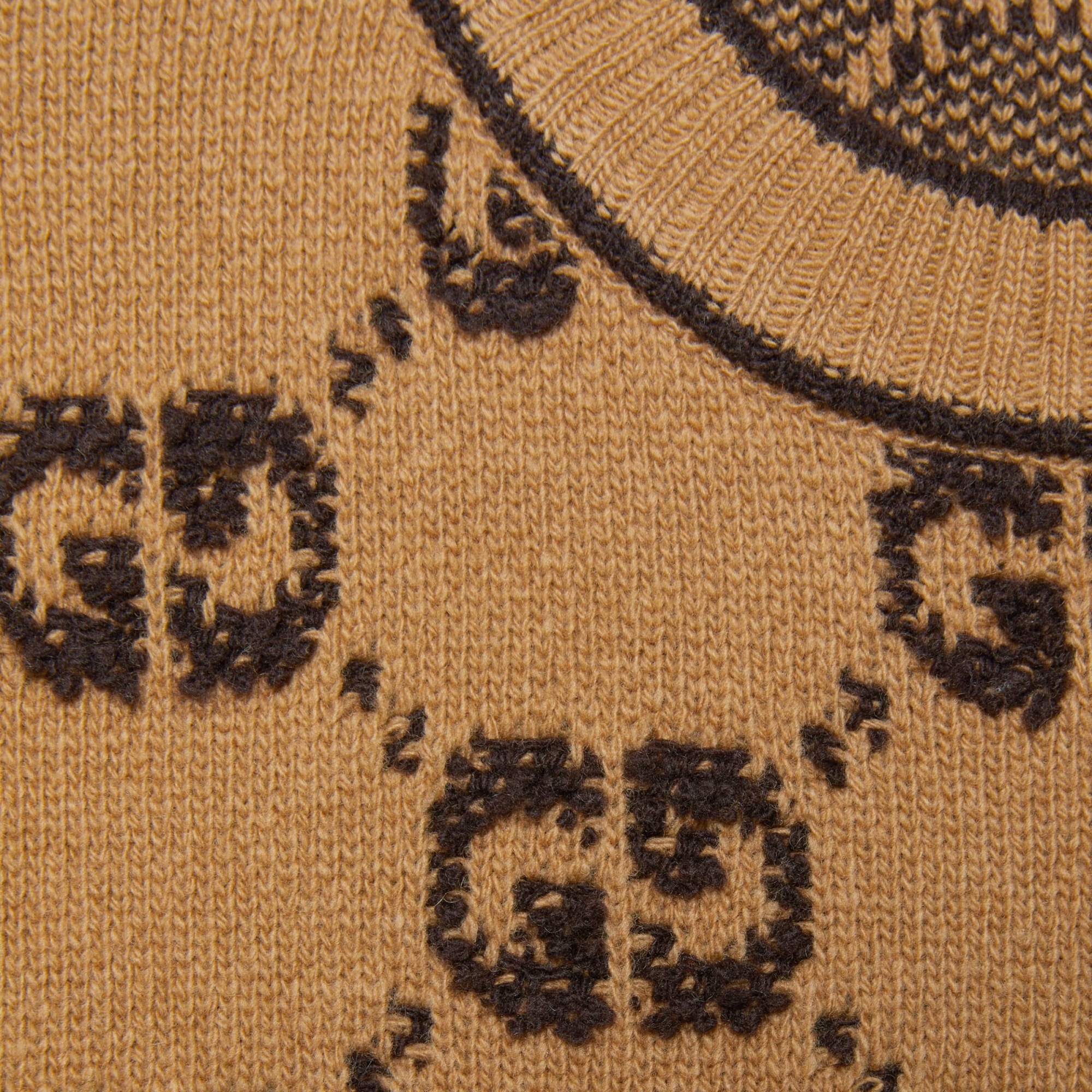 Gucci Gg Bouclé Jacquard Jumper In Brown