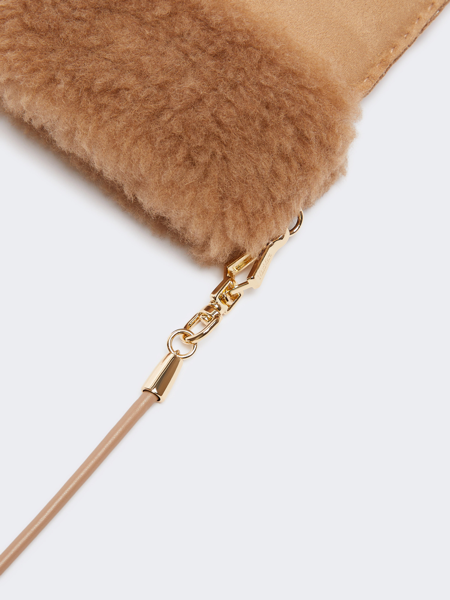 Max Mara Soft-textured Mittens In Brown
