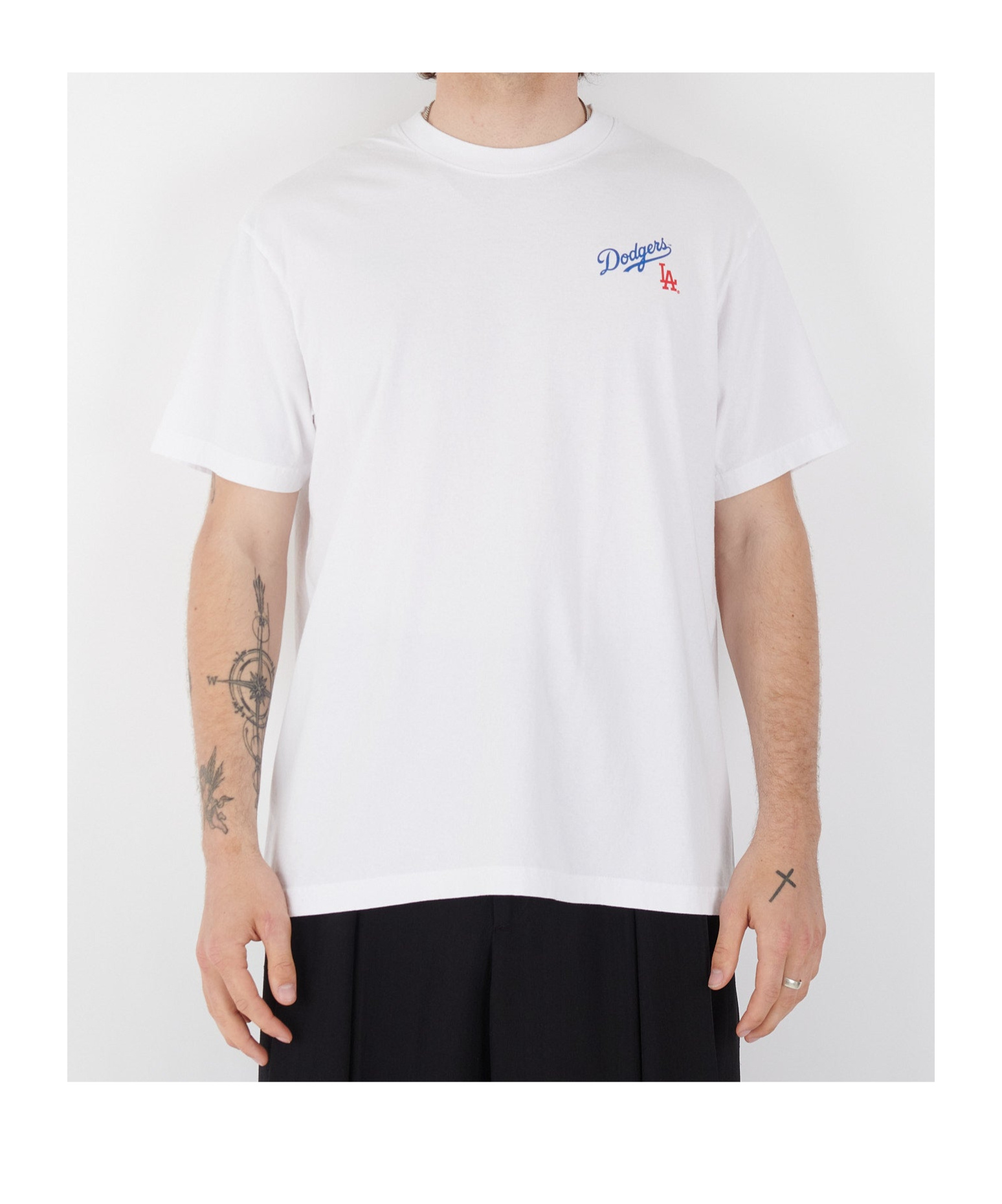 Sporty And Rich Womens White Dodgers Serif Round-neck Cotton-jersey T-shirt In White