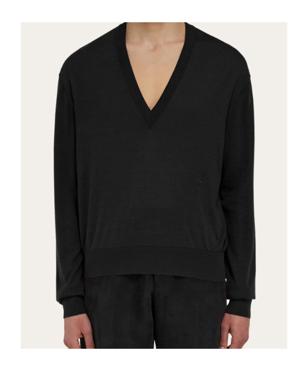 Ferragamo V-neck Jumper In Black