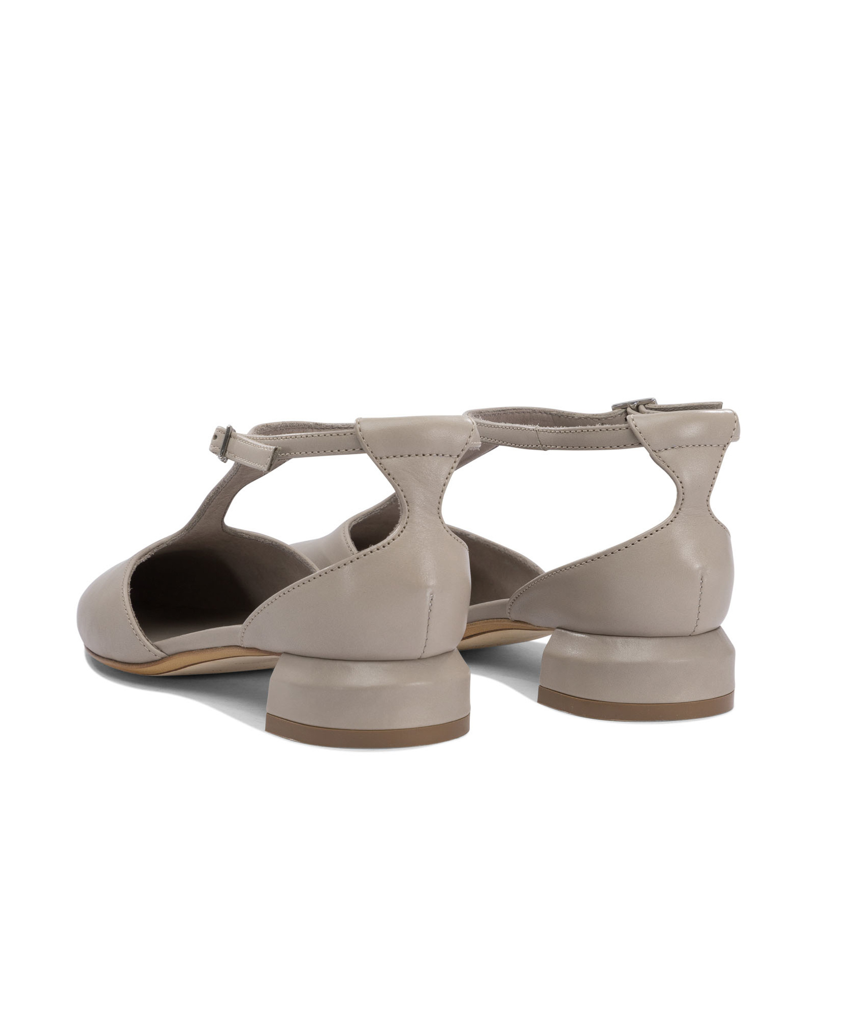 Officine Creative Pointed Low-heeled Shoes In Nude