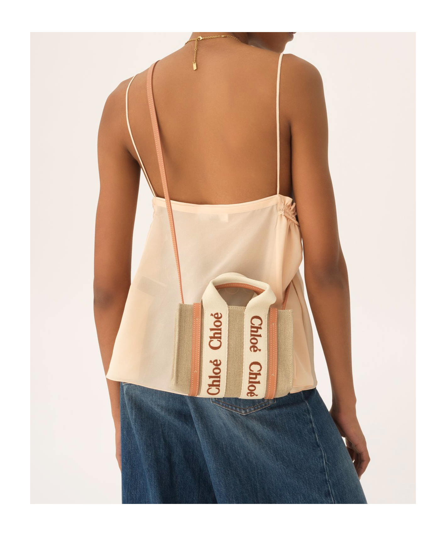 Chloé Mini Woody Tote Bag In Linen Leather