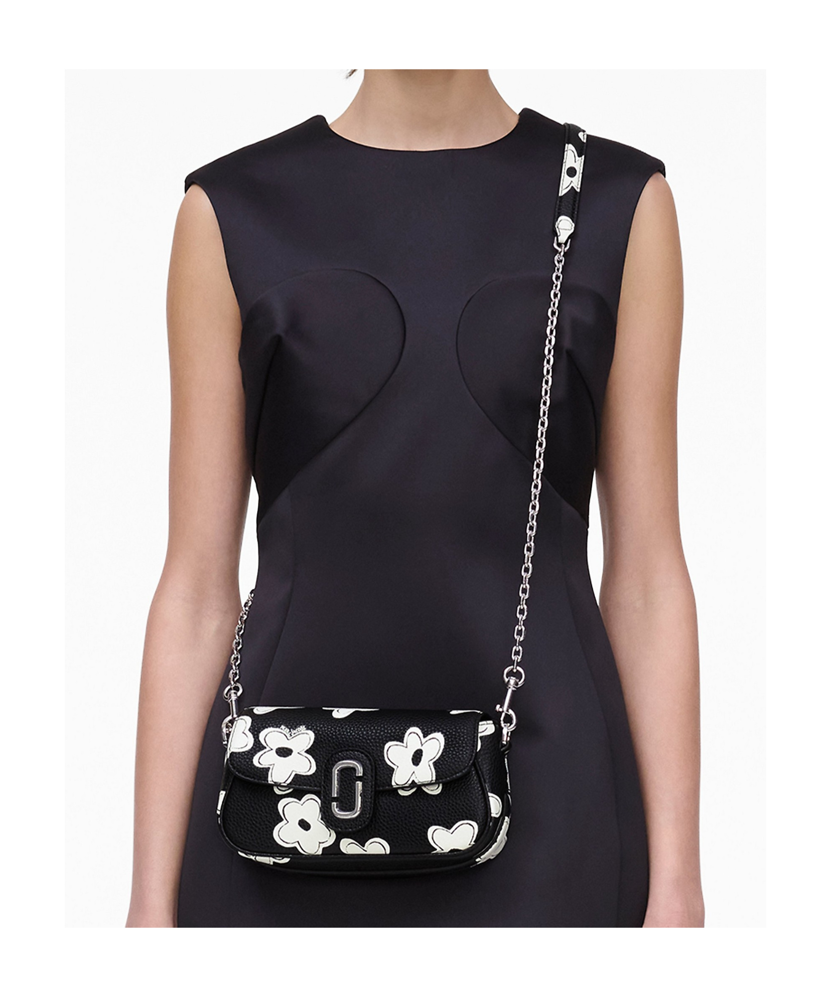 Marc Jacobs Black The Daisy Clover Shoulder Bag In Black