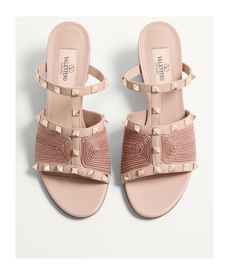 Valentino Round-headed High-heeled Sandals In Nude