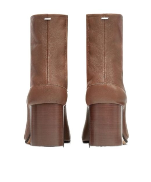 Maison Margiela Tabi High Heels Ankle Boots In Brown Leather In Brown