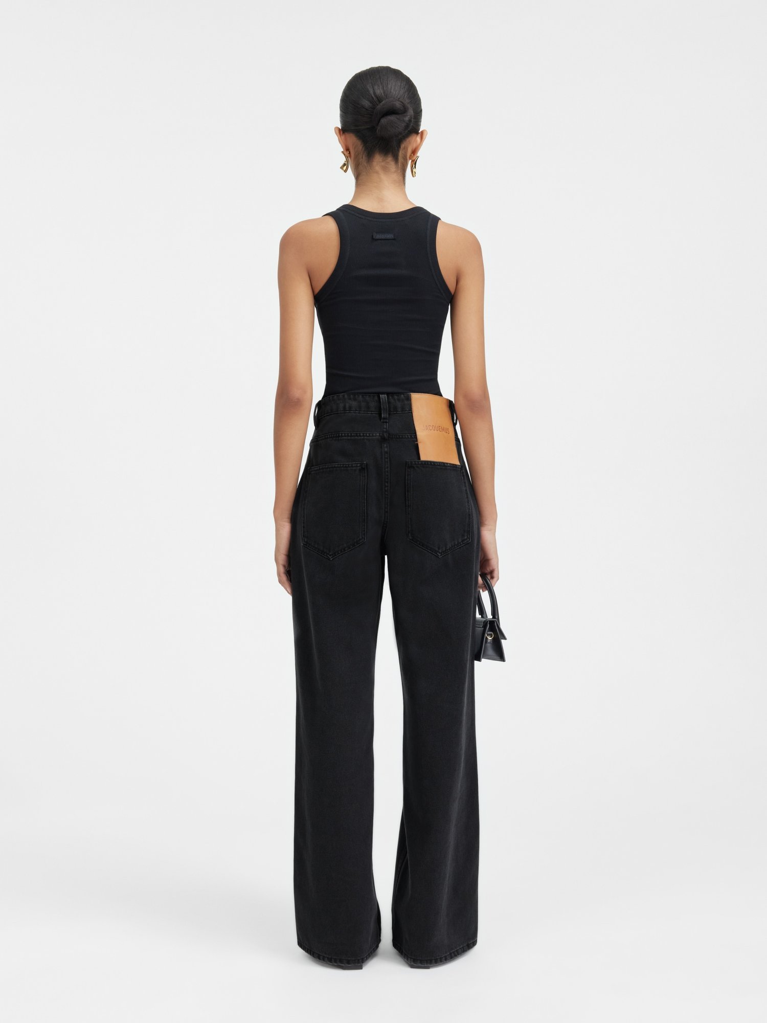 Jacquemus Wide-leg Jeans In Black