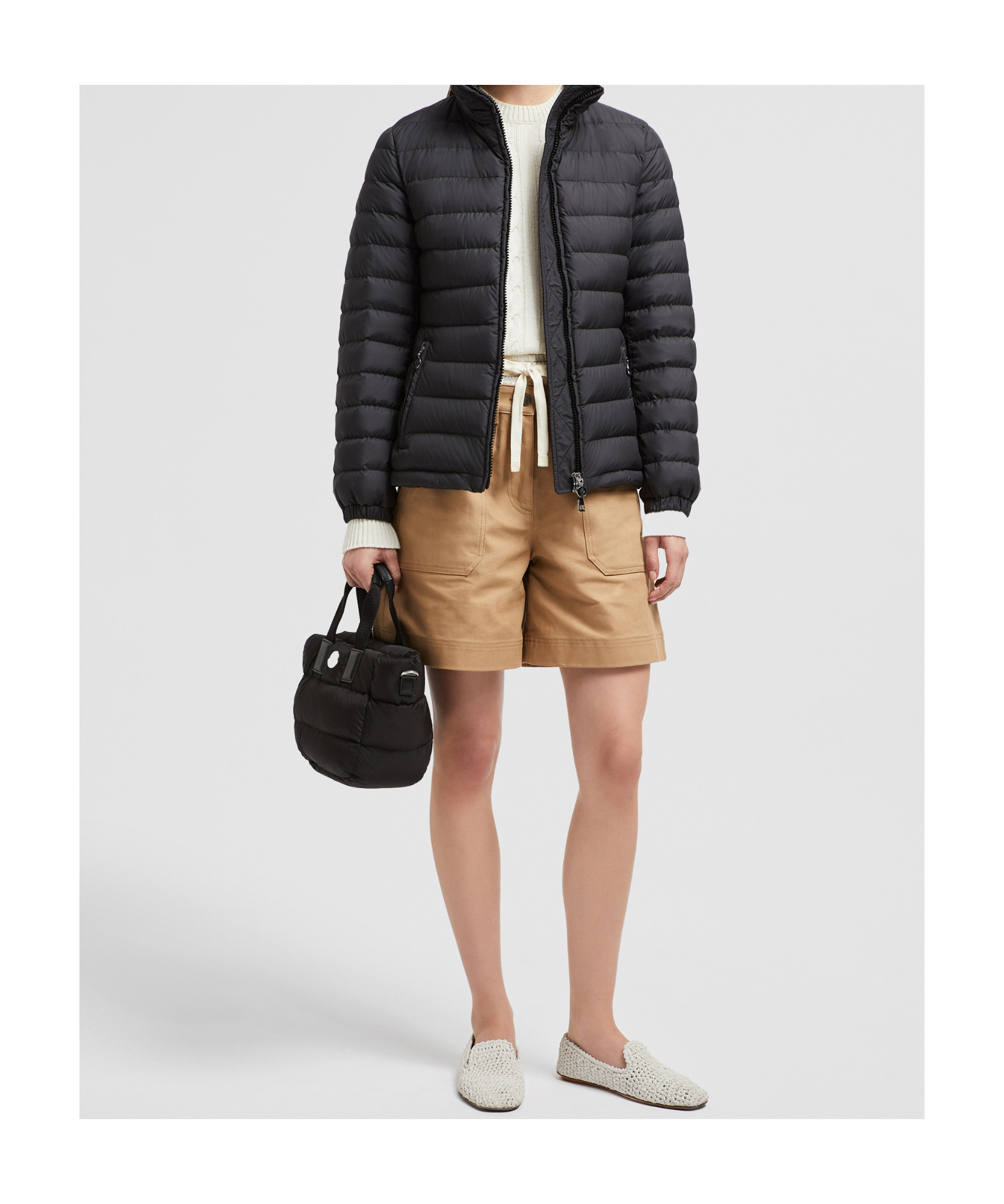 Moncler Doudoune Courte Abderos In Black