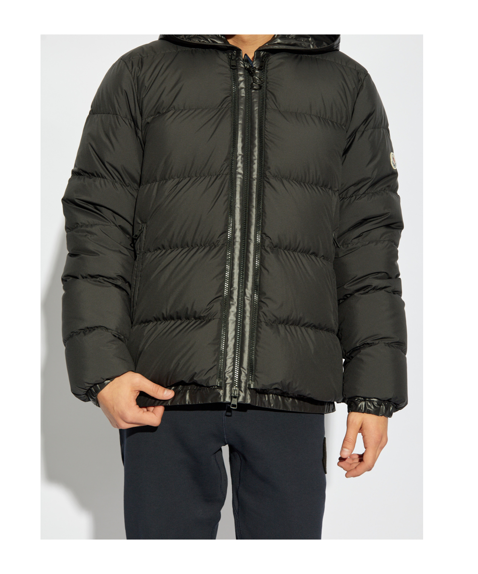 Moncler Zip-up Hooded Puffer Jacket In Black