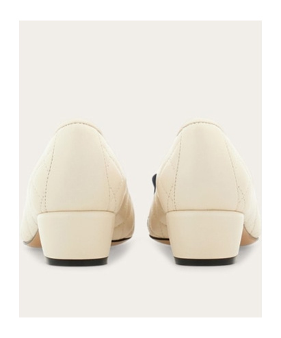 Ferragamo Vara Leather Pumps In Nude