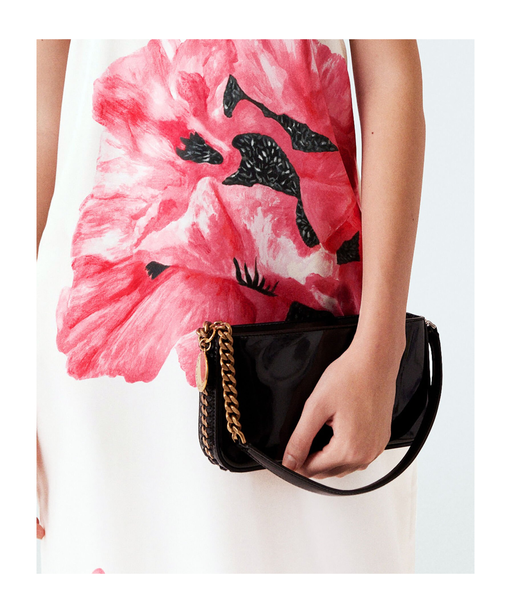 Stella Mccartney Zippered Shoulder Bag In Black