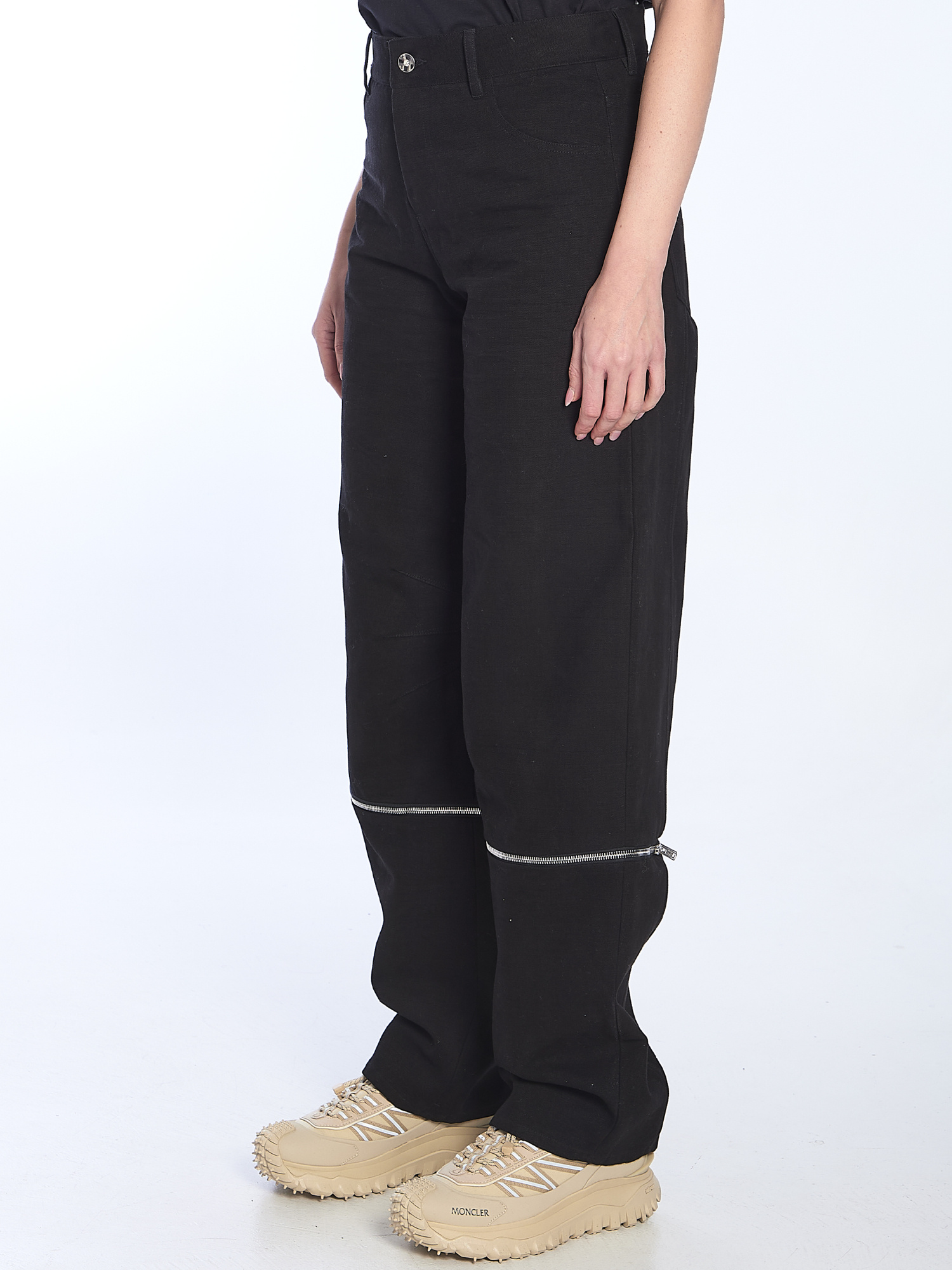 Moncler Belt-loop Casual Pants In Black