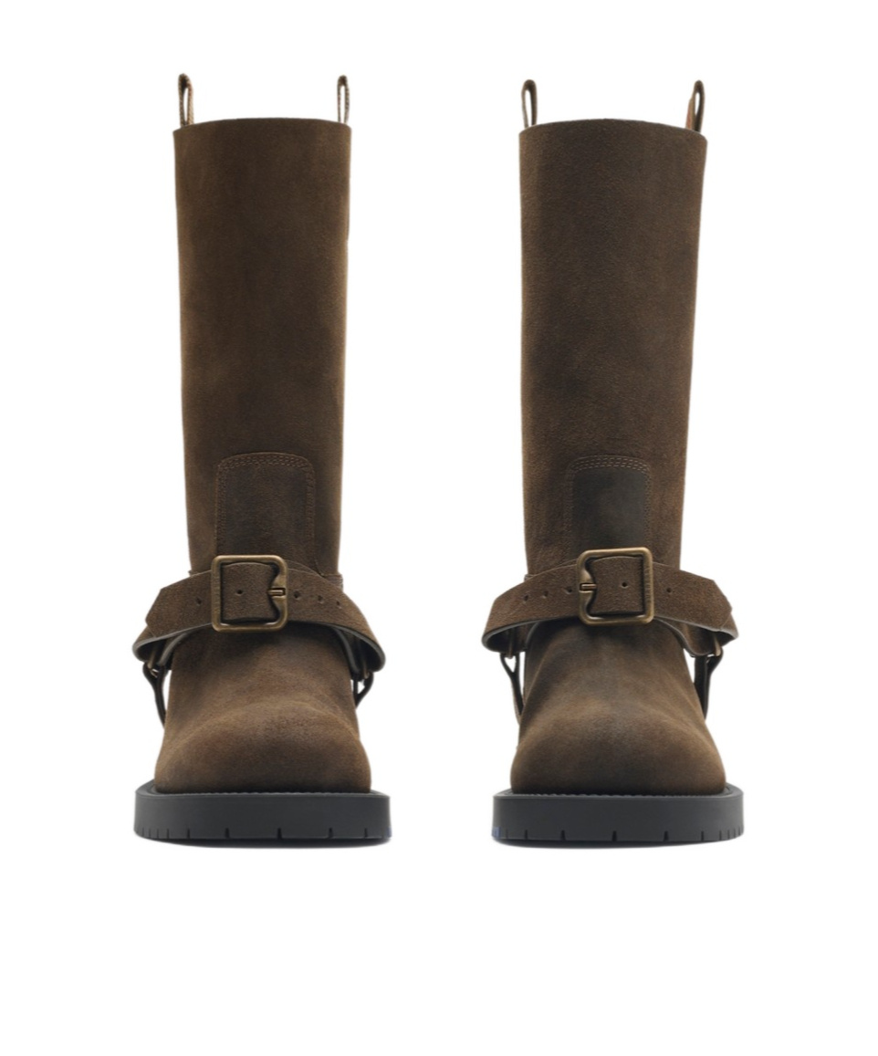 Burberry Suede Boots In Brown