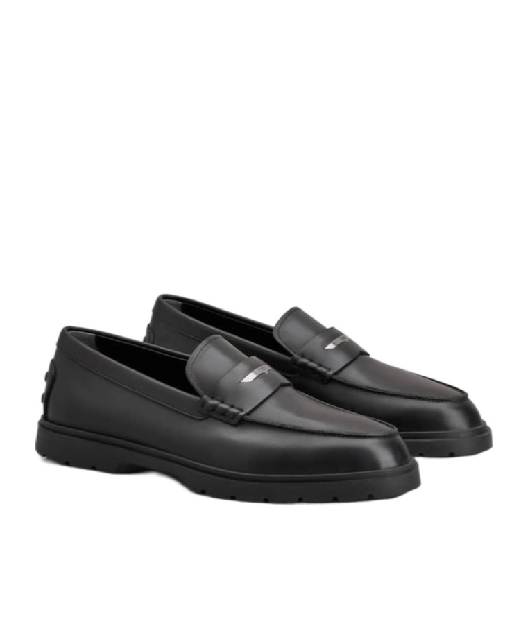 Tod's Round Head Loafer Shoes In Black