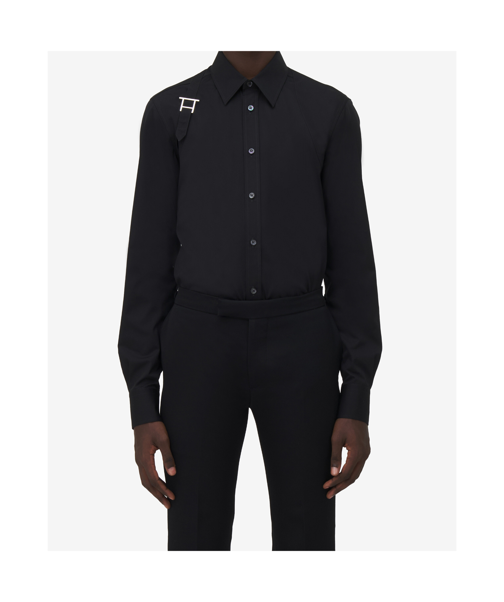 Alexander Mcqueen Metal Detail Long Sleeves Point Collar In Black