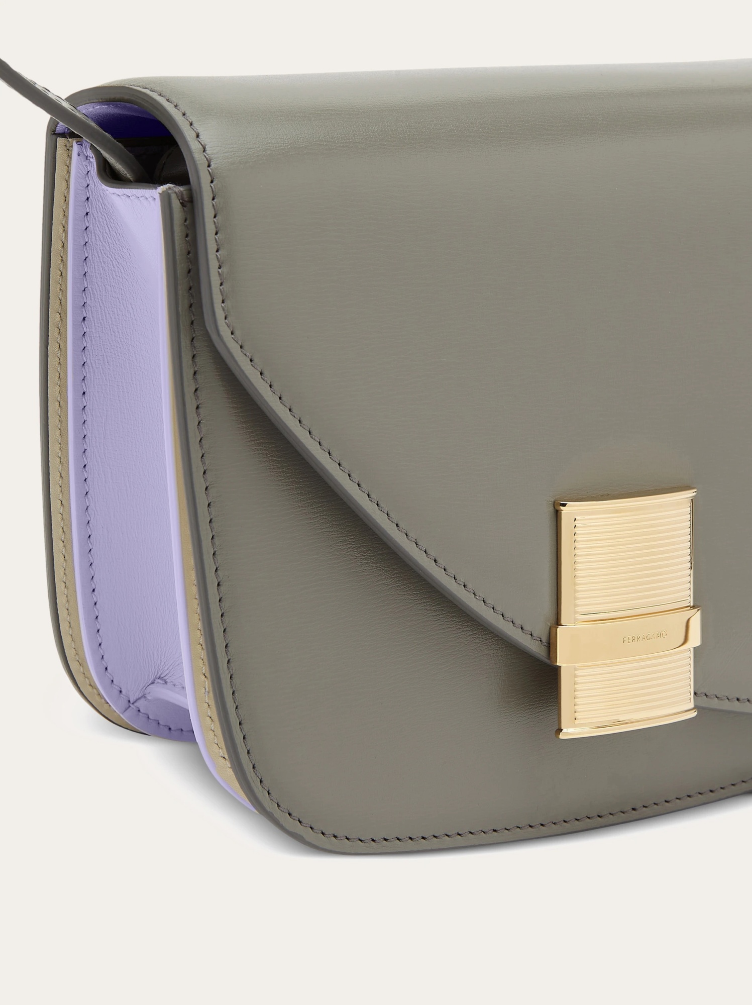 FERRAGAMO FIAMMA SMALL LOGO SHOULDER BAG