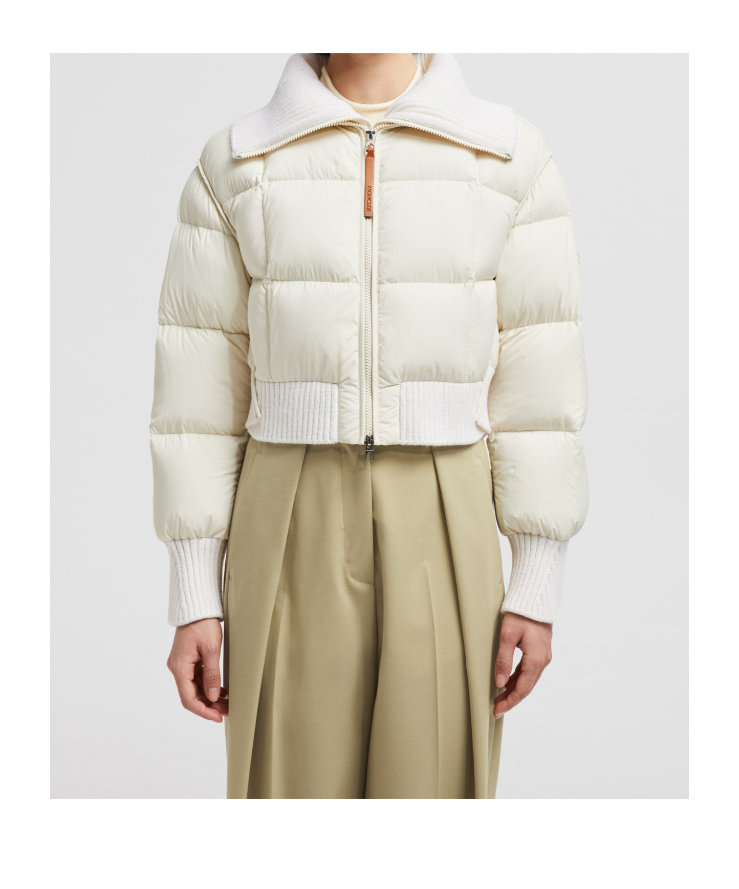 Moncler Jadeite Puffer Jacket In Nude
