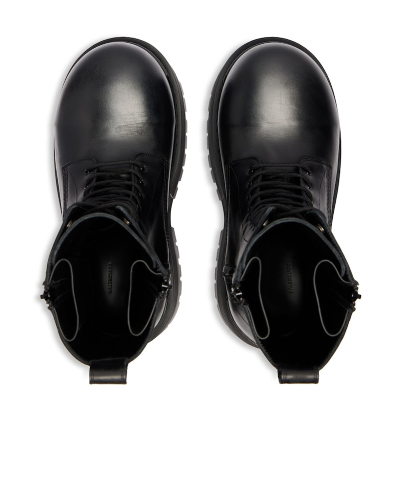 Balenciaga Black Ankle Boots With Logo Plaque On The Front And Side Zips In Leather Man In Black
