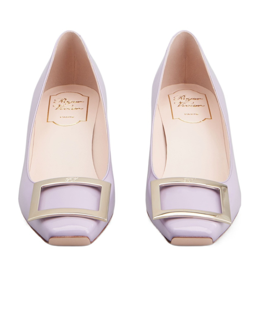 Roger Vivier Trompette Metal Buckle Pumps In Patent Leather In Purple