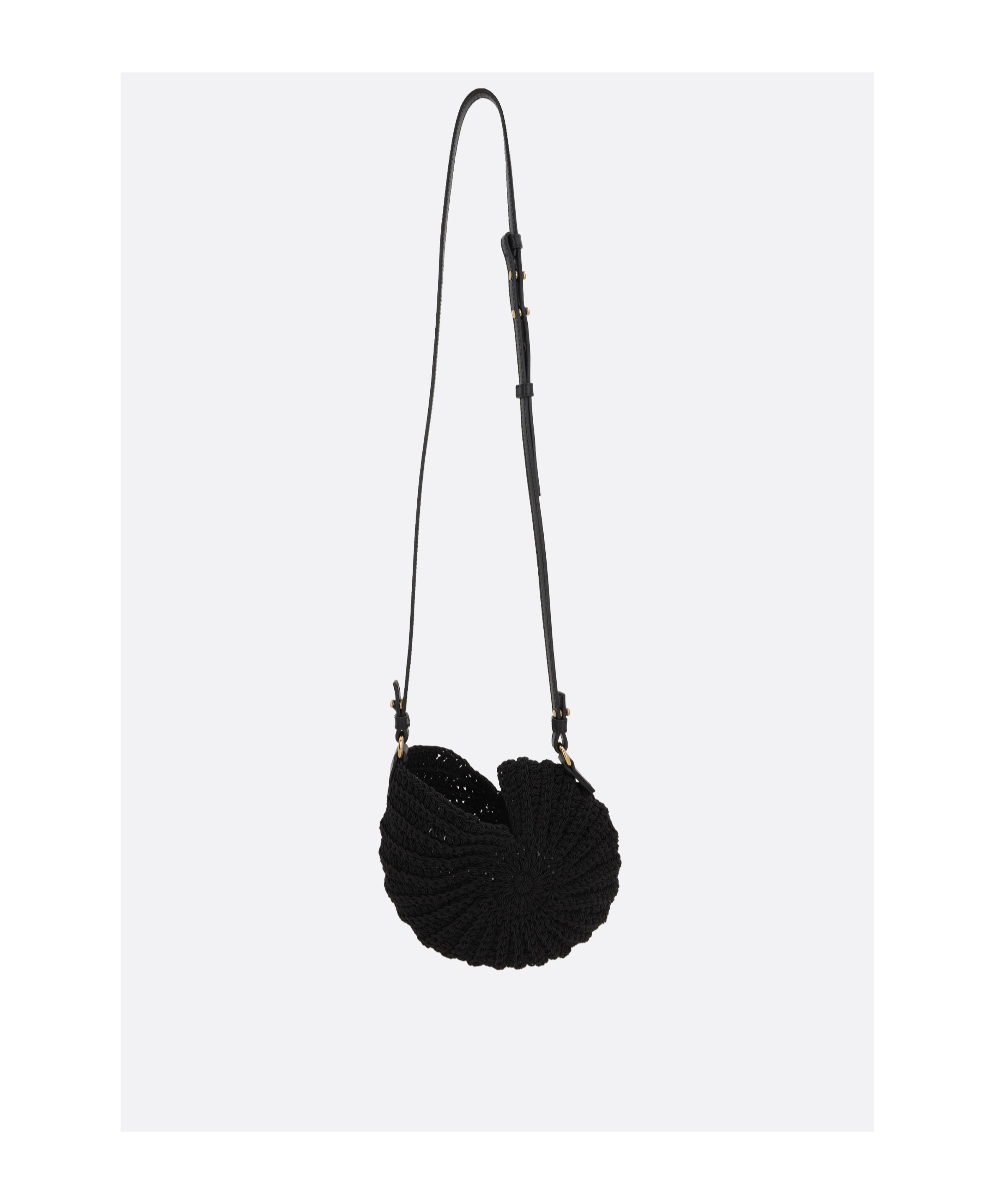 Chloé Circular Shell Woven Shoulder Bag In Black