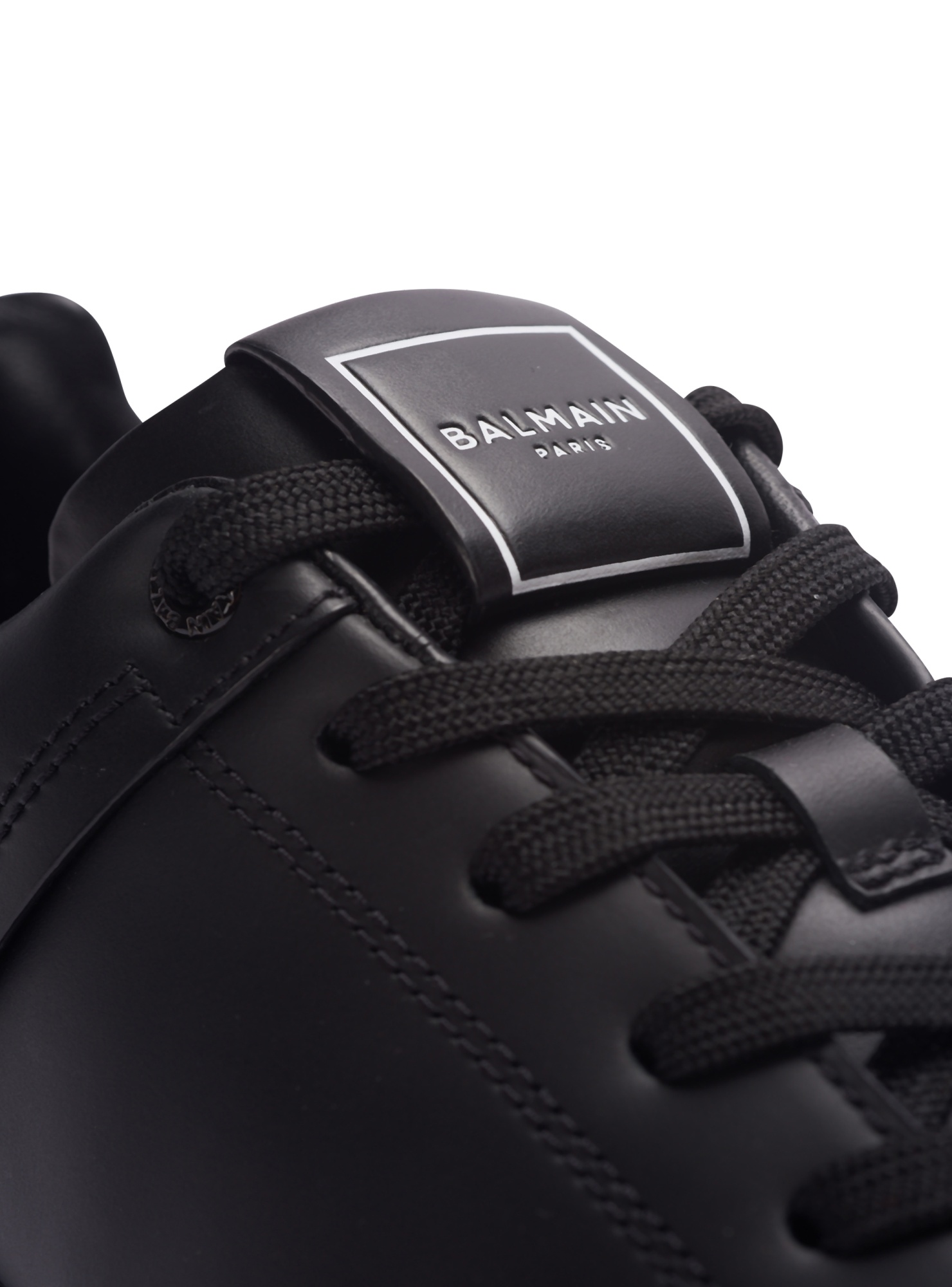 Balmain Black Low Top Sneakers With Logo In Leather In Black