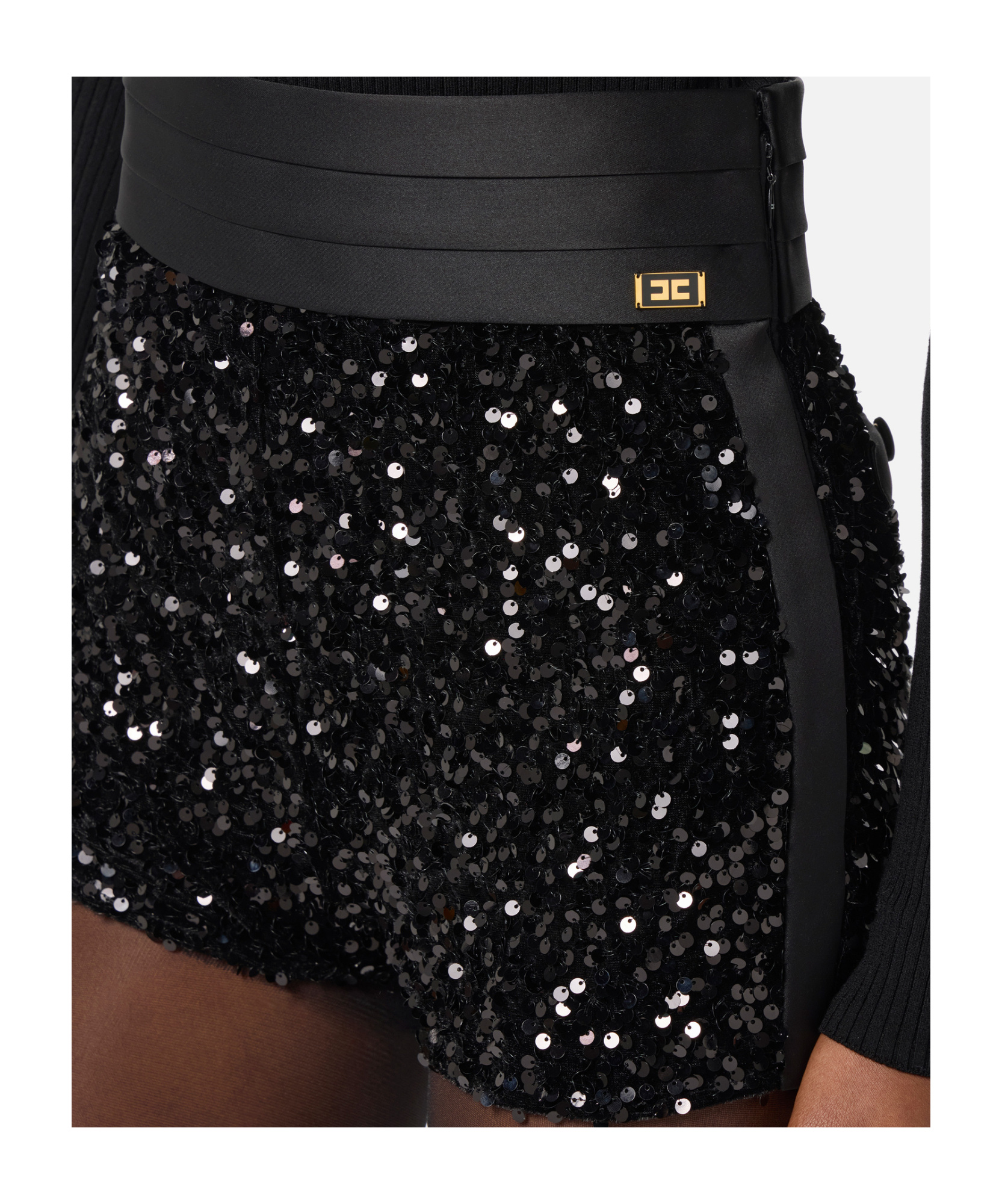 Elisabetta Franchi Sequin Texture Shorts In Black