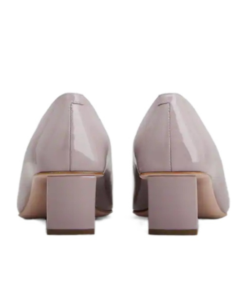 ROGER VIVIER BELLE VIVIER PUMPS IN PATENT LEATHER 