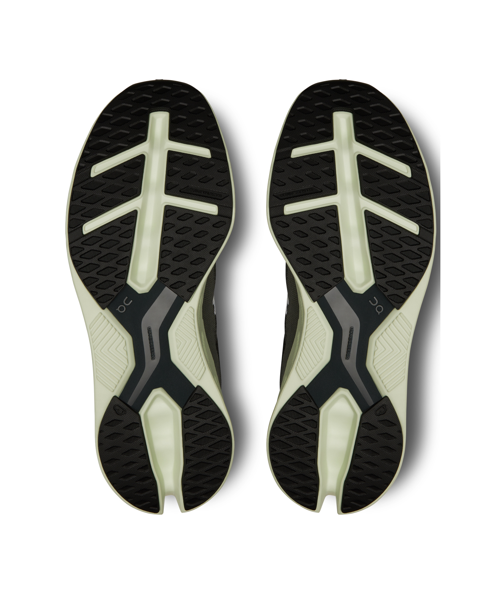 ON RUNNING CLOUDECLIPSE SNEAKERS