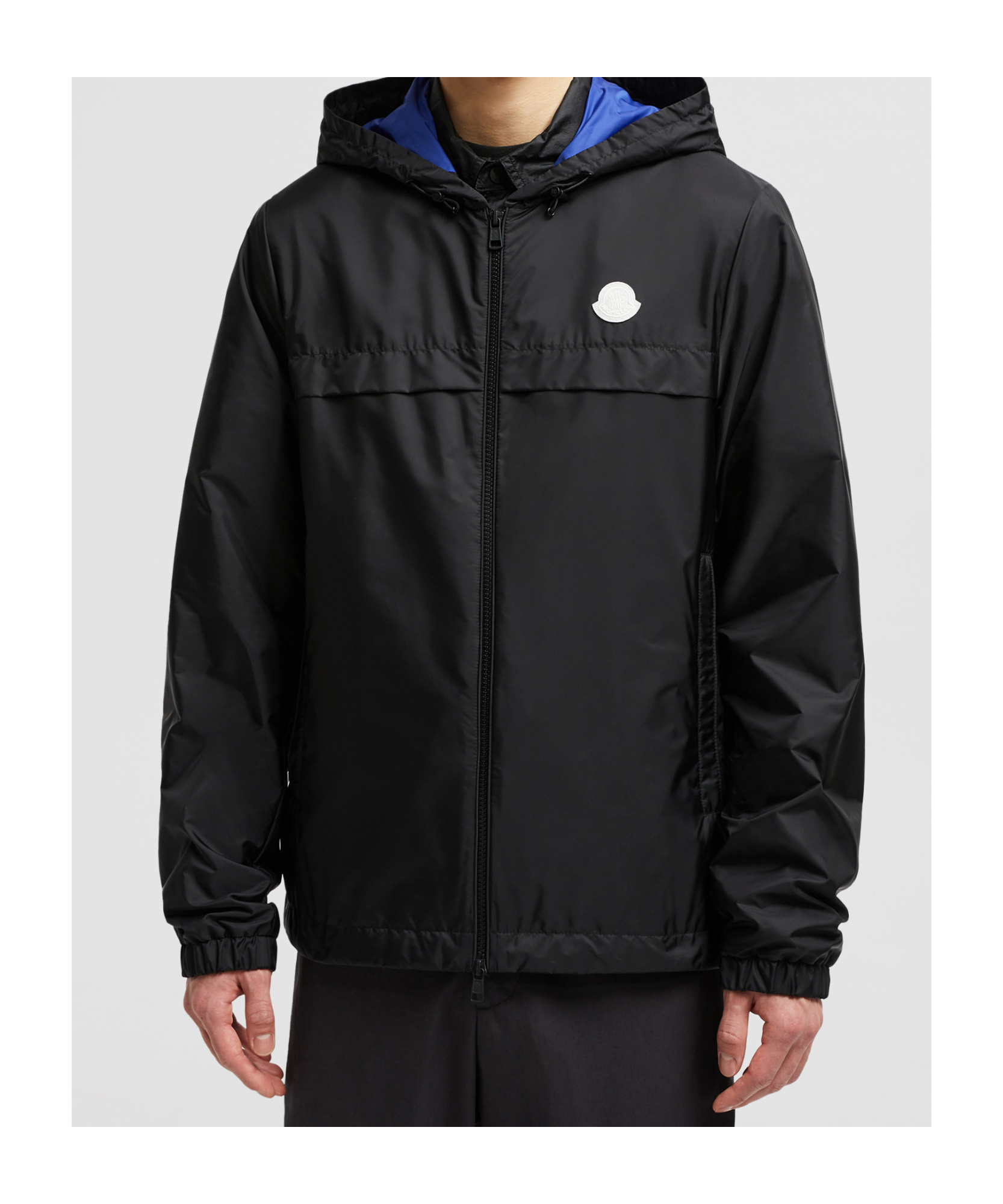 MONCLER MONCLER RIFEO LOGO PATCH ZIP-UP JACKET