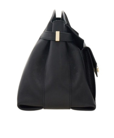 Ferragamo Multipocket Hug Crossbody Bag In Black