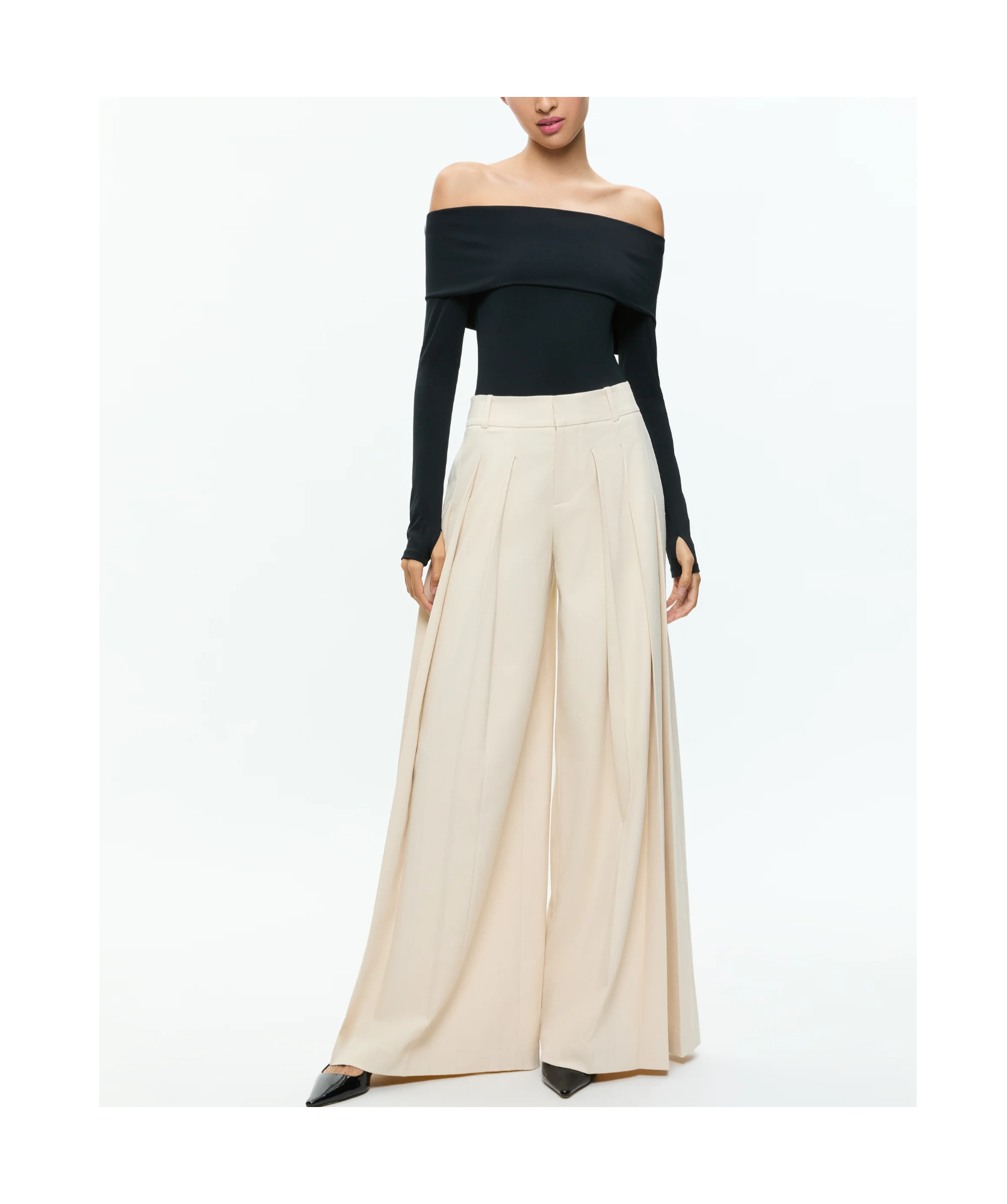 Alice And Olivia Elia Strapless Jumpsuit In Black