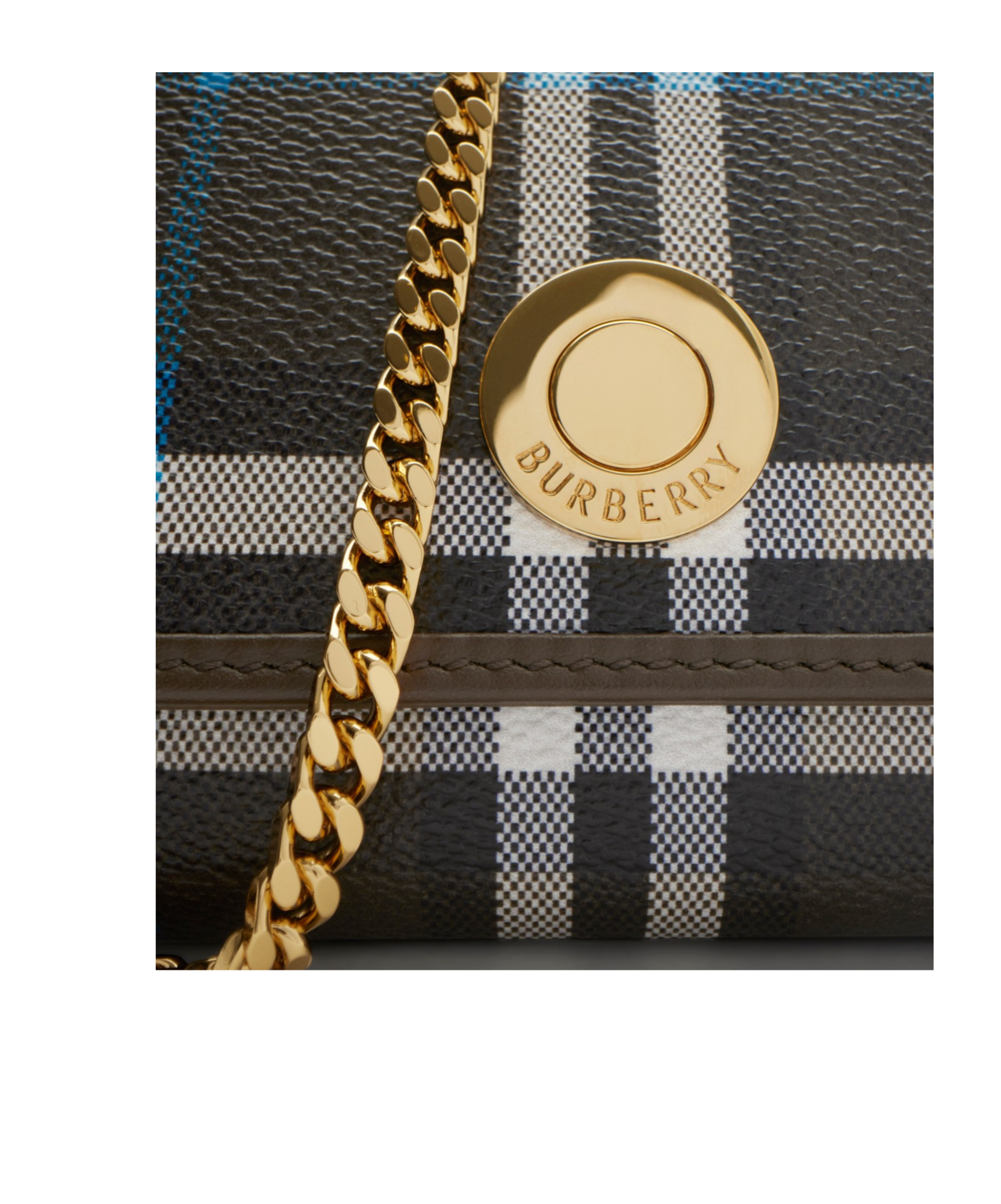 Burberry Checkered Wallet In Black