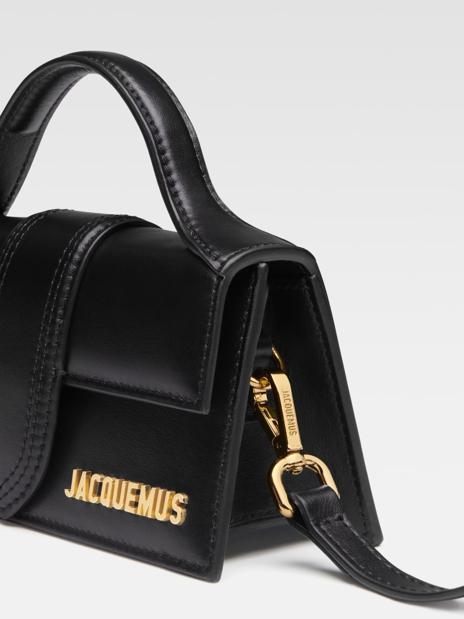 Jacquemus Medium Logo Shoulder Bag