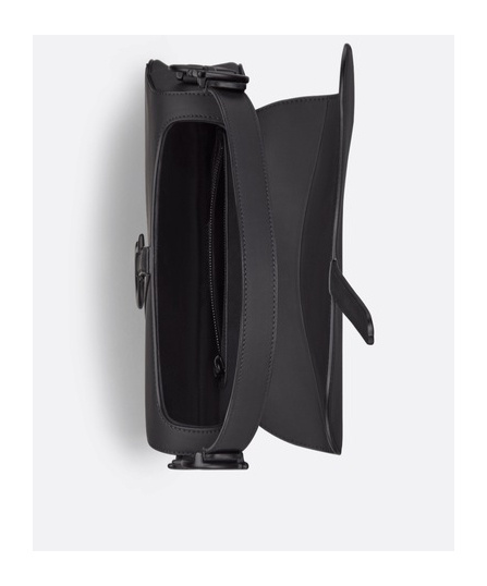 Dior Saddle Shoulder Bag In Black