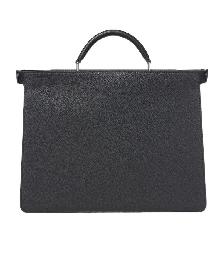 Fendi Peekaboo Top Handle Bag In Black