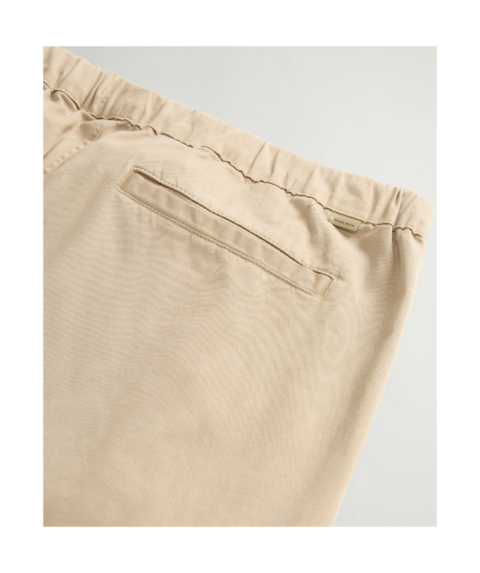 Woolrich Garment-dyed Cargo Pants With Belt In White Pepper