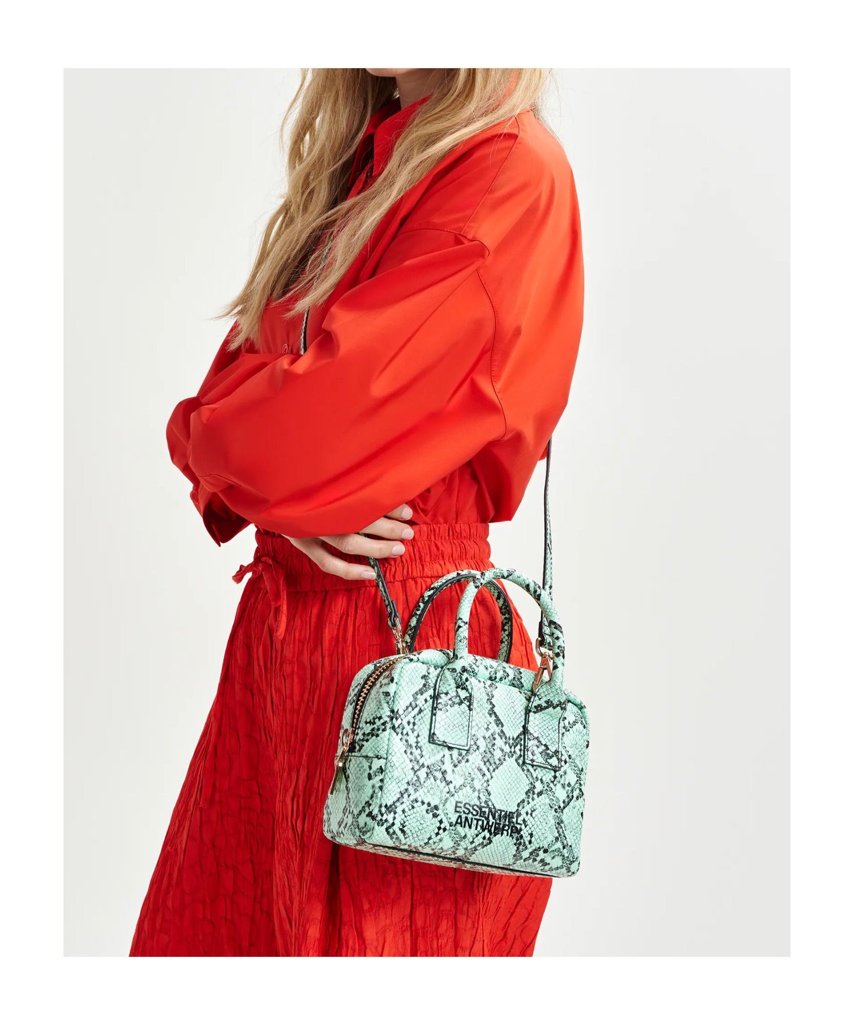 Essentiel Antwerp Red Oversized Shirt With Pleated Cuffs In Red