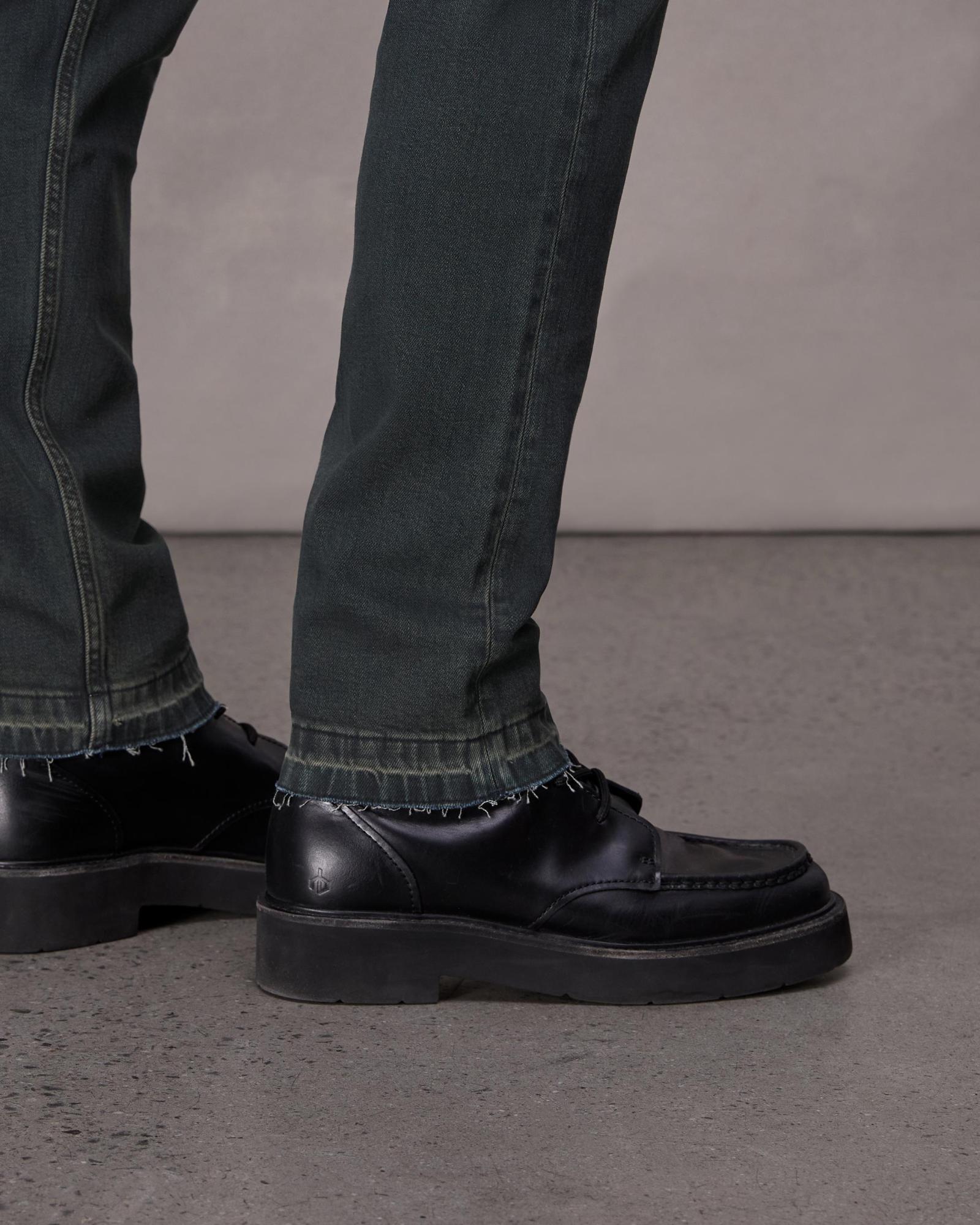 Rag & Bone Belt-loop Jeans In Black