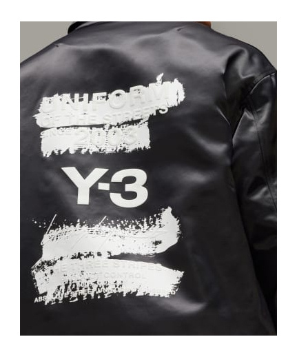 Y-3 Graphic Coach Jacket In Black