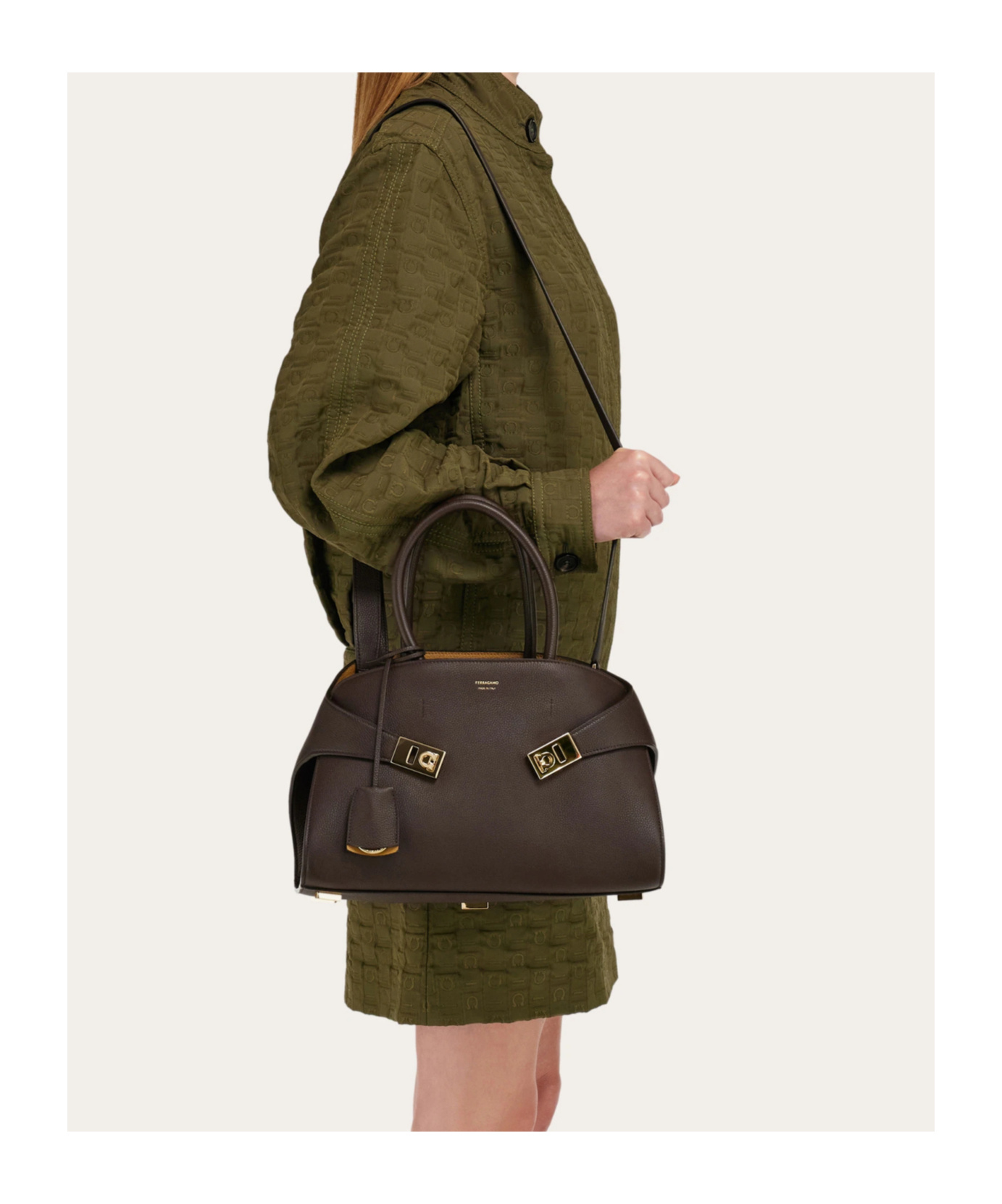 Shop Ferragamo Salvatore Hug Bicolor Handbag In Green