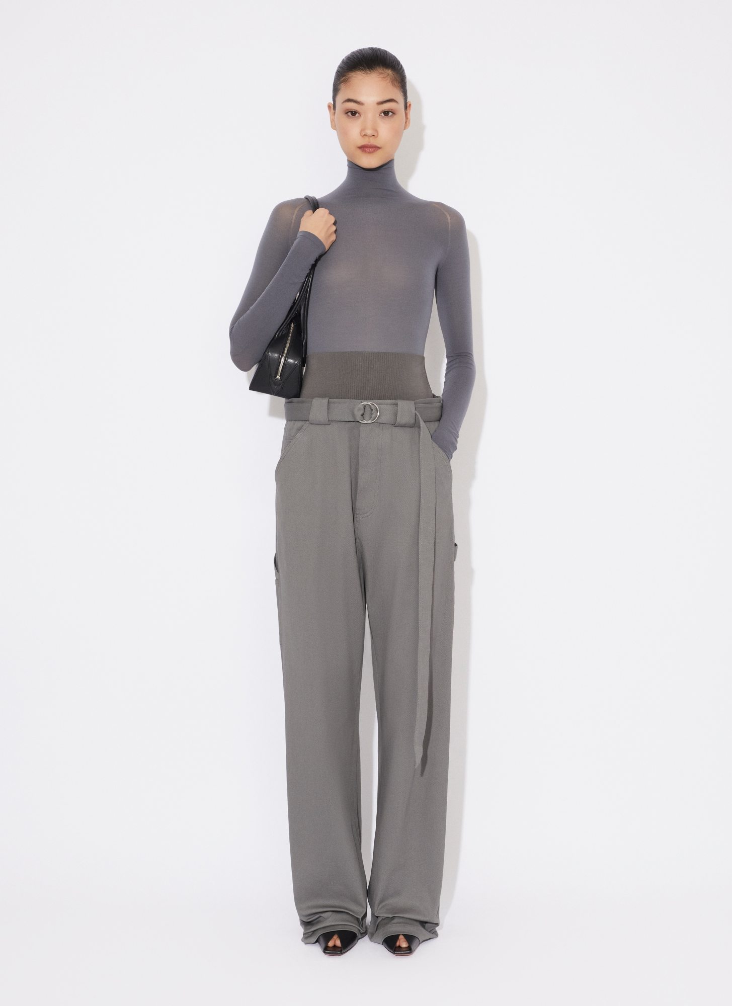 Alaïa Belt-loop Casual Pants In Gray