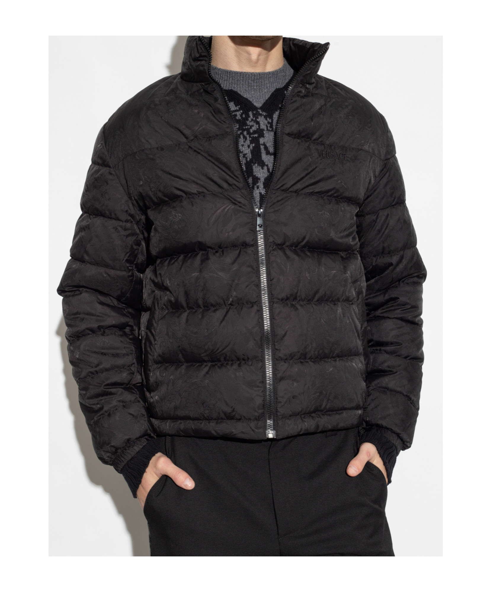 Versace Barocco Jacquard Zip-up Puffer Jacket In Black