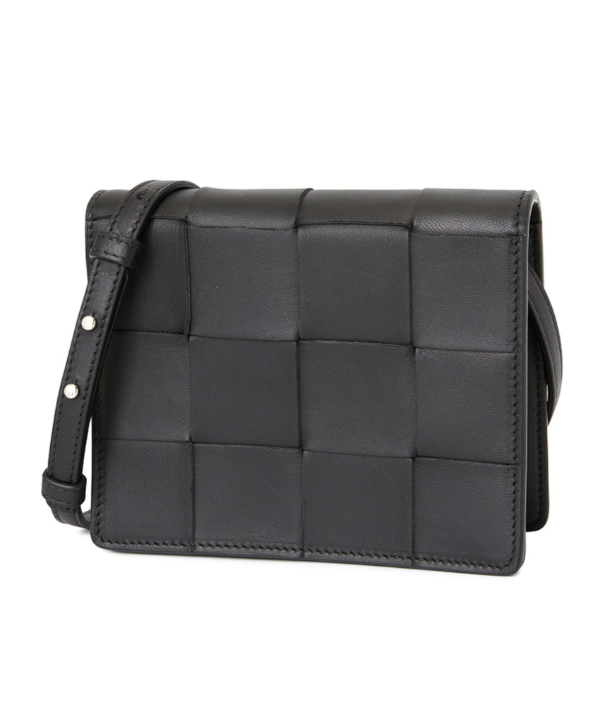 Bottega Veneta Mini Cassette Knitted Shoulder Bag In Black