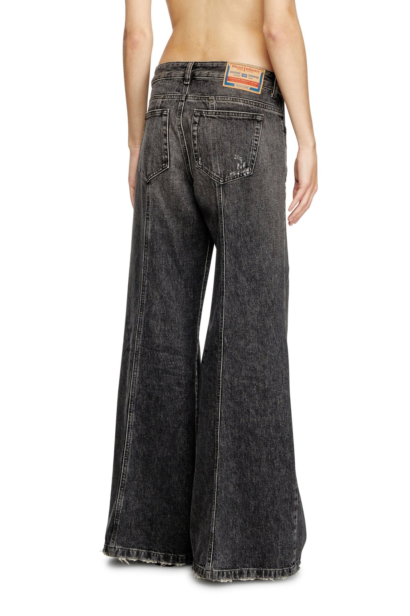 Diesel Flare Jeans D-akii 007z2 In Black