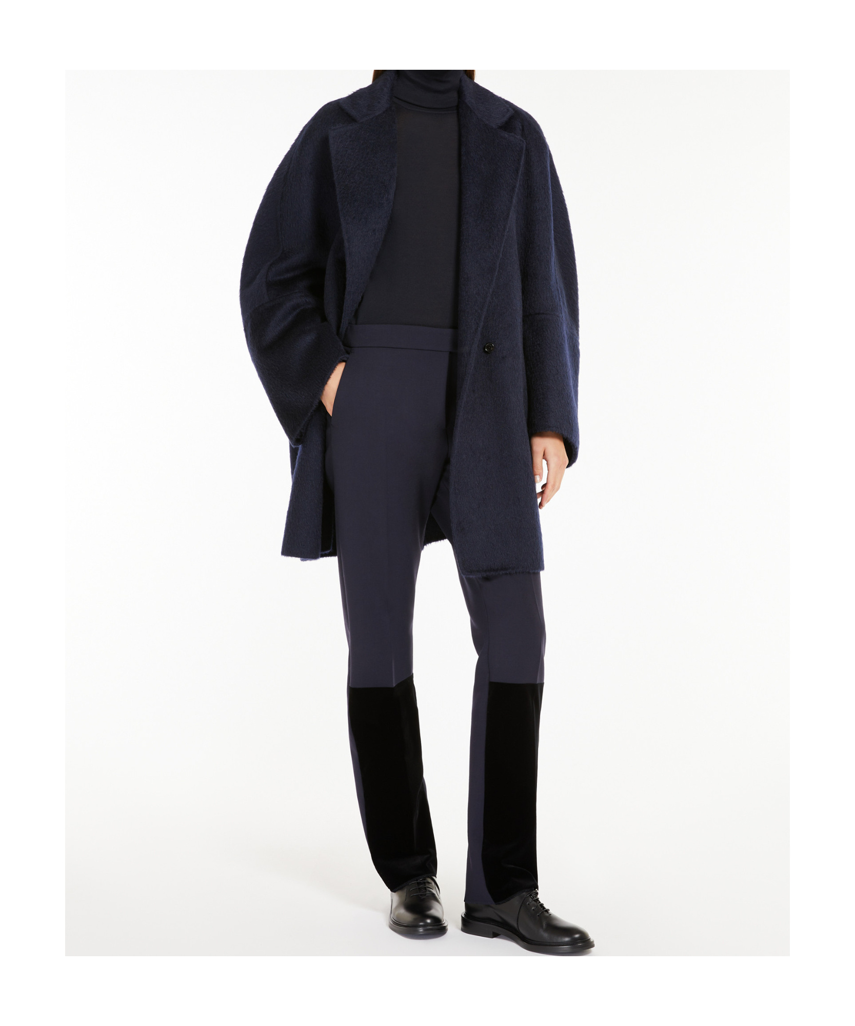 Max Mara Sequoia Women's Outerwear In Black