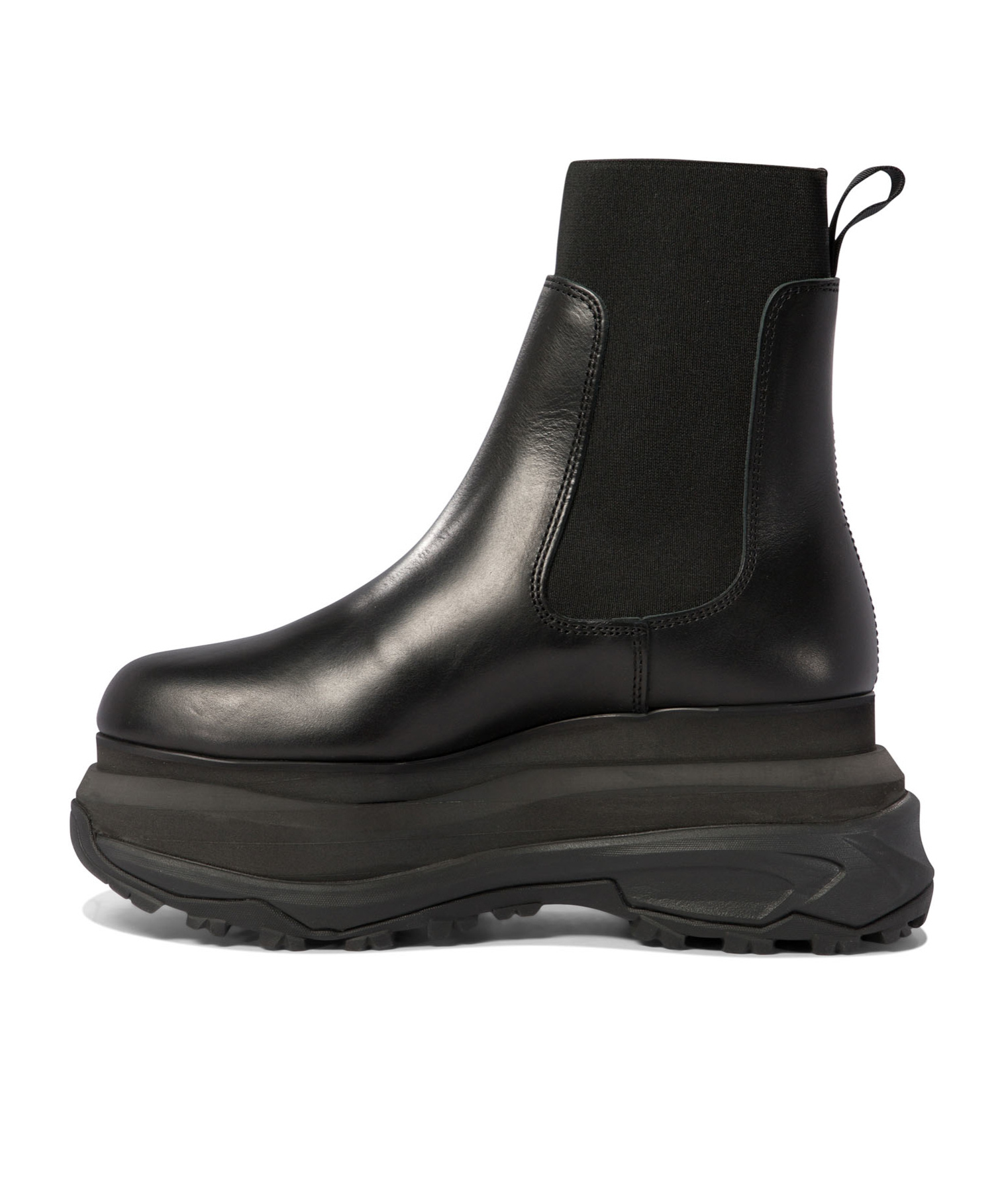Sacai Black Leather Chelsea Boots In Black