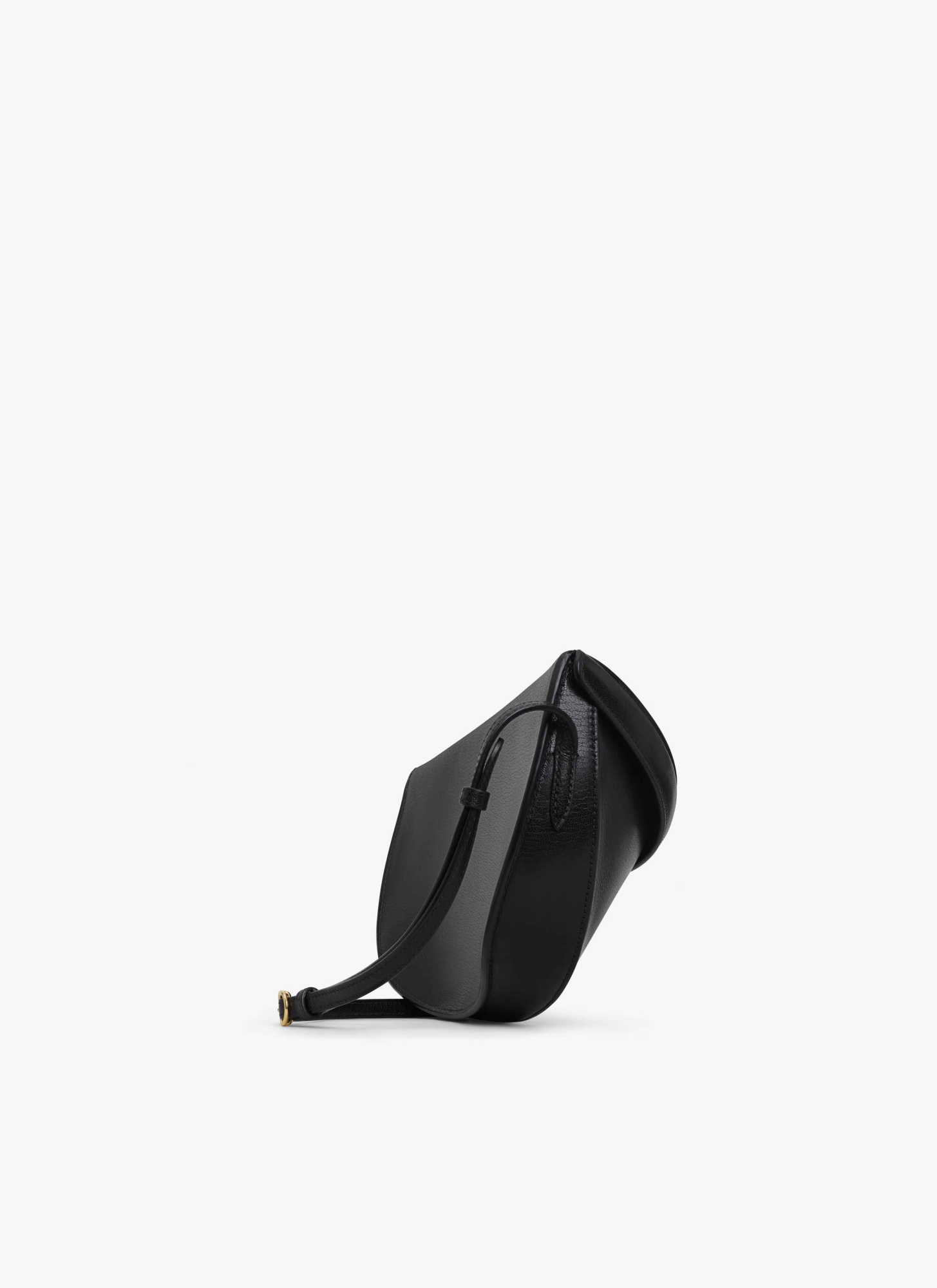 Alaïa Hip East West Bag In Goatskin In Black