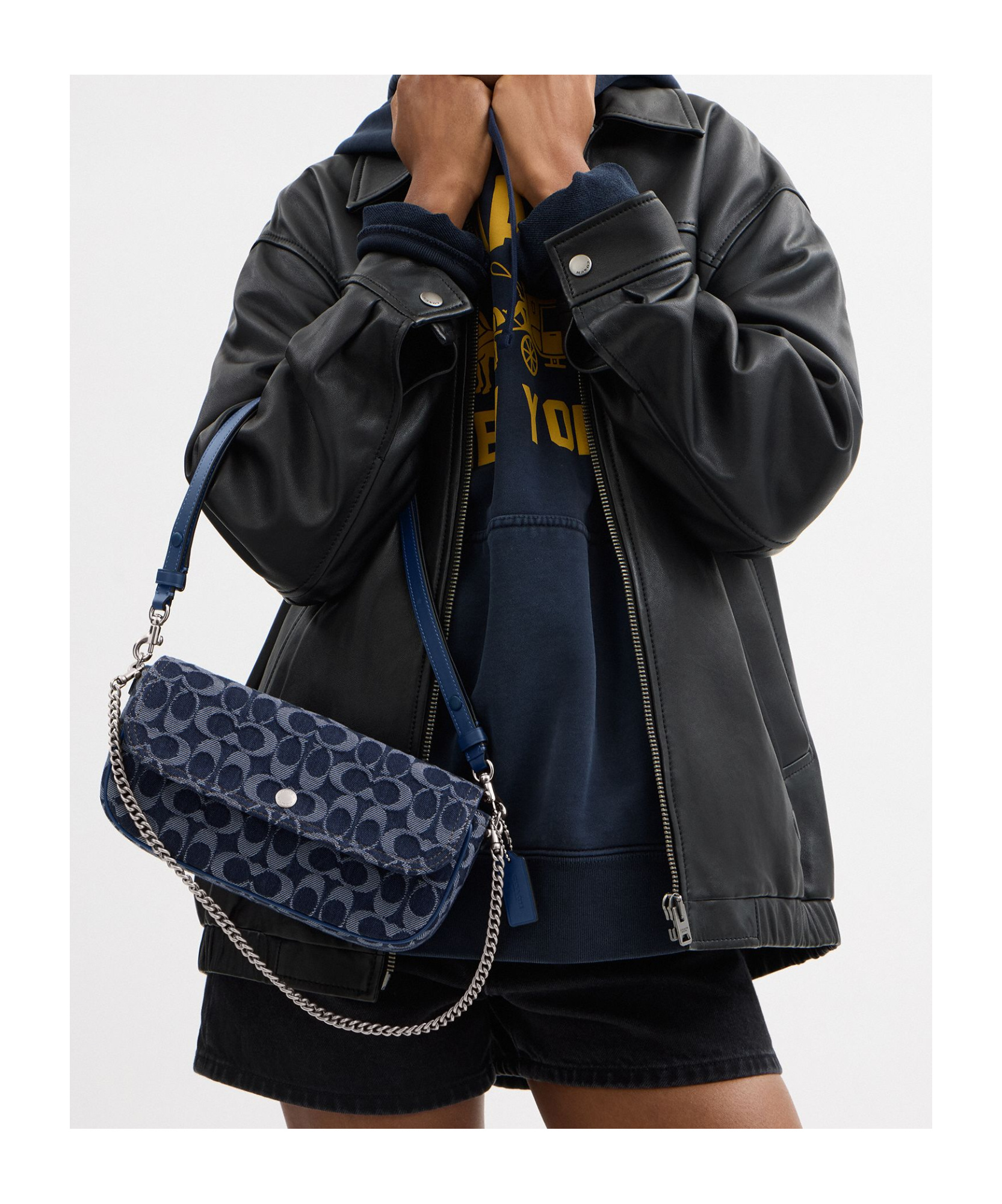 Coach Bolsa Brook Flap Chain Signature Denim  - Azul In Black