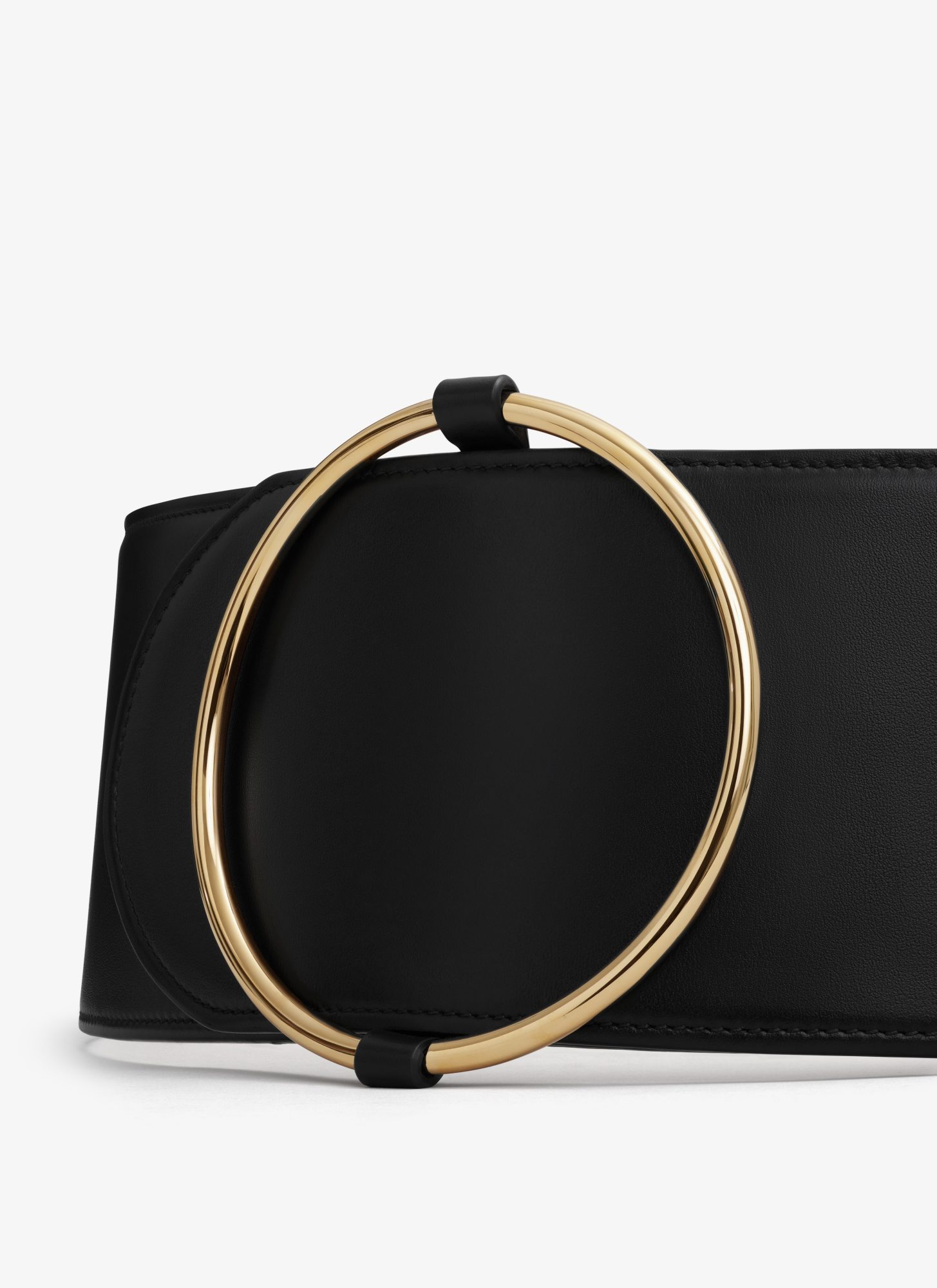 Shop Alaïa Leather Ring Belt In Black