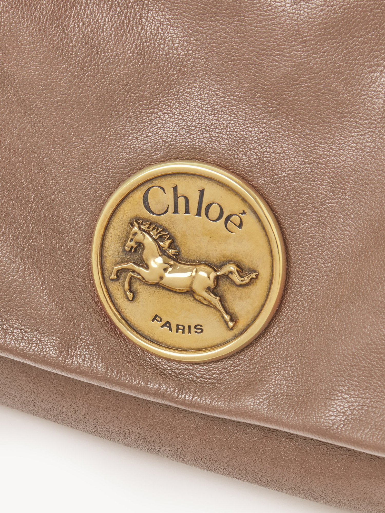 Chloé Heritage Shoulder Bag In Grained Leather In Brown